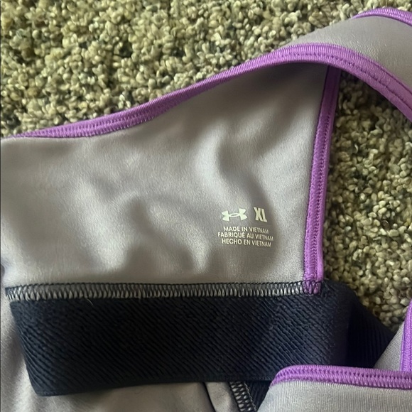 Under Armour Project Rock Gray and Purple Activewear Set - Picture 7 of 7